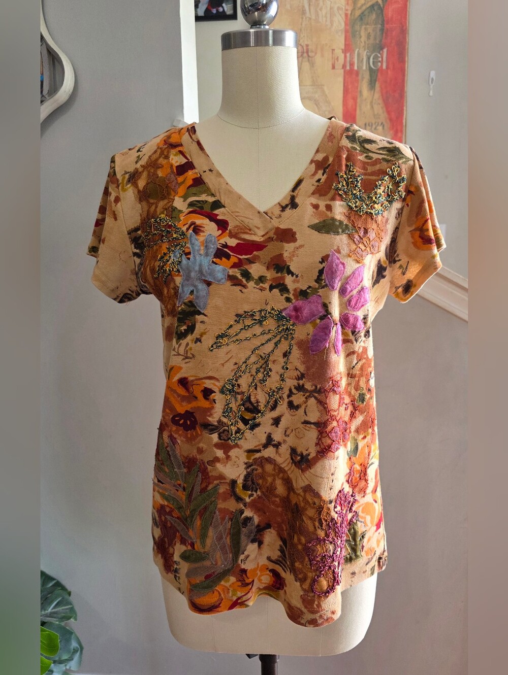 Coldwater Creek Embellished Vneck Tshirt Small Bohemian Embroidered